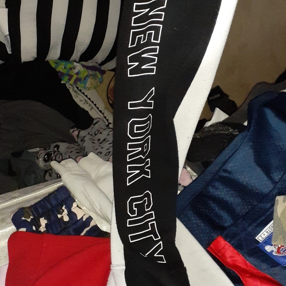 Cropped hoodie - Picture 4 of 4